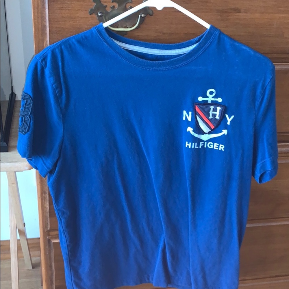Tommy tee
